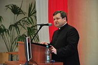 Ks. dr Waldemar Janiga, Katolicki model wychowania